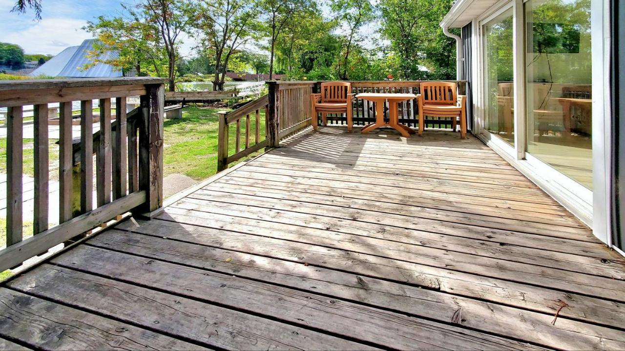 Main Beach River Retreat - Wasaga Beach 1 - Main Strip - 95 Mosley St Exteriér fotografie